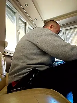 LSD669 online show from October 30, 2025, 8:01 am