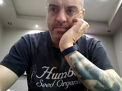 LSD669 online show from December 3, 2024, 6:32 am