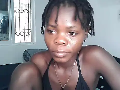 Snapshot of petiteebony_81 chatting on March 1, 2025, 6:24 am petiteebony 81 online show from March 1, 2025, 6:24 am