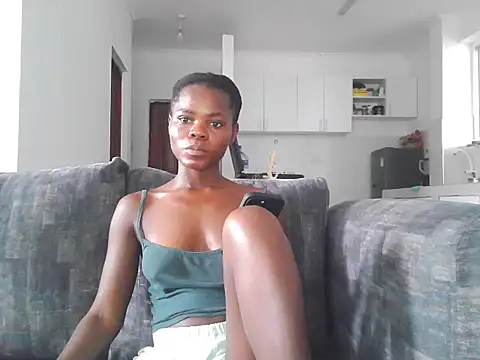 Snapshot of petiteebony_81 chatting on October 22, 2025, 4:56 am petiteebony 81 online show from October 22, 2025, 4:56 am