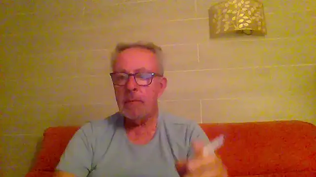 tuggy59 online show from February 21, 2026, 3:52 am