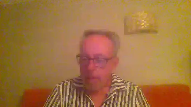 tuggy59 online show from May 4, 2026, 4:49 am