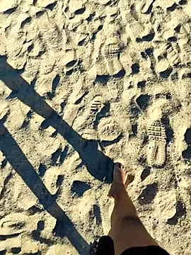 Jeniffer Jarvis online show from February 17, 2025, 5:23 pm