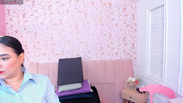 taylor bennet online show from March 21, 2026, 11:58 am