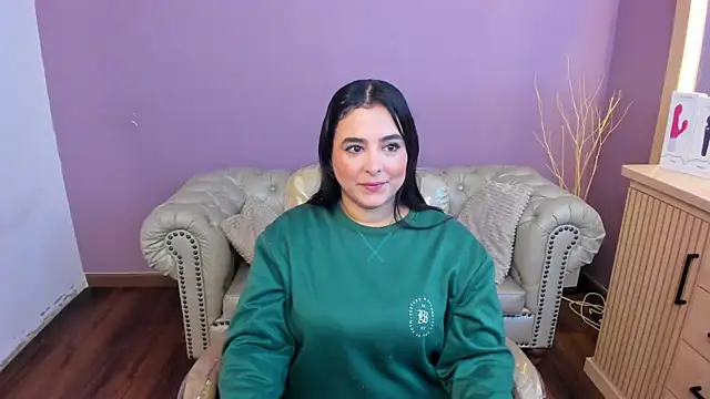 Snapshot of taylor_bennet chatting on November 27, 2025, 11:43 am taylor bennet online show from November 27, 2025, 11:43 am