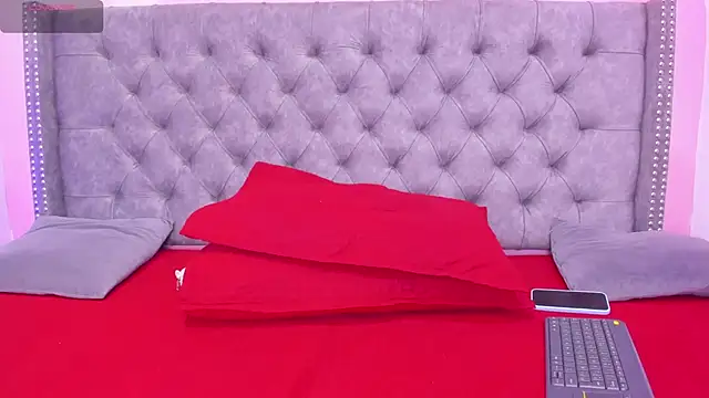 Snapshot of Sofia_Girl_ chatting on November 21, 2025, 6:34 am Sofia Girl online show from November 21, 2025, 6:34 am