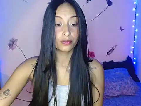 Snapshot of Michelle-Smith- chatting on December 20, 2025, 6:38 am Michelle-Smith- online show from December 20, 2025, 6:38 am