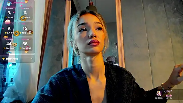 Snapshot of Sassy_Teen chatting on February 26, 2026, 7:41 am Sassy Teen online show from February 26, 2026, 7:41 am