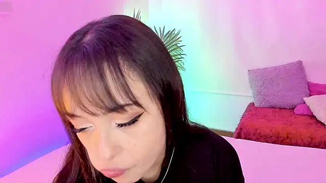 Snapshot of Gloomydoll chatting on November 21, 2025, 7:02 pm Gloomydoll online show from November 21, 2025, 7:02 pm