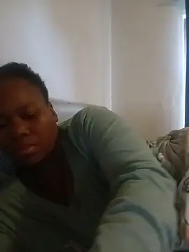 Snapshot of Real1SweetQueen chatting on July 31, 2026, 5:40 am Real1SweetQueen online show from July 31, 2026, 5:40 am