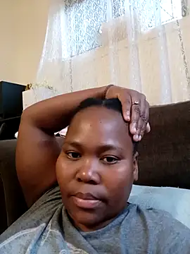 Snapshot of Real1SweetQueen chatting on November 2, 2025, 4:01 pm Real1SweetQueen online show from November 2, 2025, 4:01 pm