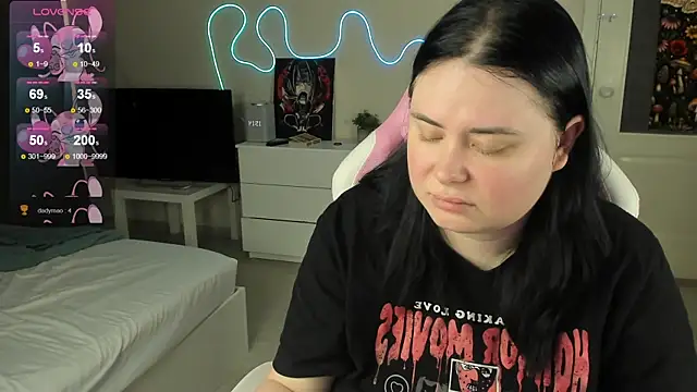 Akemi BBW online show from July 30, 2026, 12:15 pm