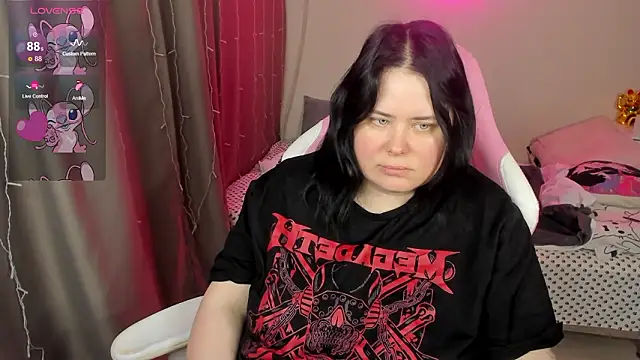 Snapshot of Akemi_BBW chatting on March 21, 2026, 7:53 am Akemi BBW online show from March 21, 2026, 7:53 am