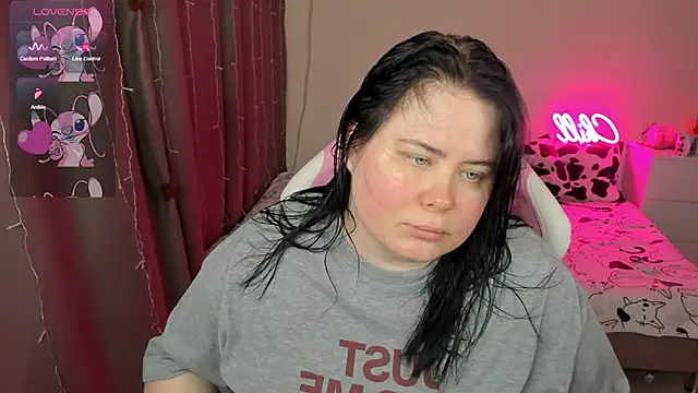 Snapshot of Akemi_BBW chatting on February 7, 2026, 5:26 am Akemi BBW online show from February 7, 2026, 5:26 am