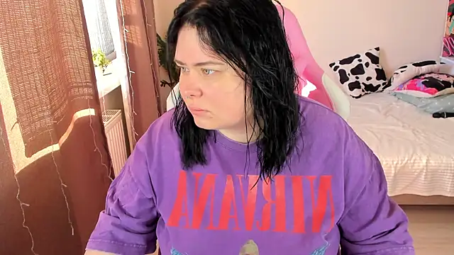 Akemi BBW online show from November 3, 2025, 6:51 am