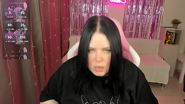 Akemi BBW online show from April 30, 2026, 10:22 am