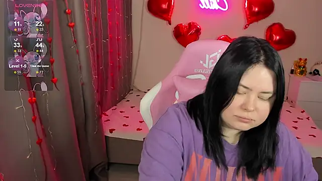 Snapshot of Akemi_BBW chatting on February 20, 2026, 6:26 am Akemi BBW online show from February 20, 2026, 6:26 am