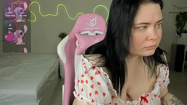 Akemi BBW online show from July 6, 2026, 7:48 am