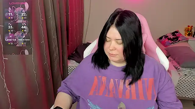 Snapshot of Akemi_BBW chatting on March 19, 2026, 4:23 am Akemi BBW online show from March 19, 2026, 4:23 am