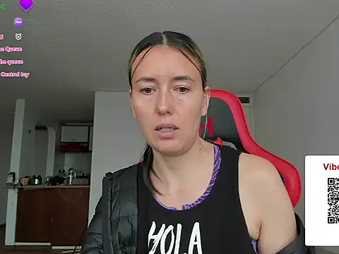 Snapshot of zoe_jeane_beker chatting on May 18, 2026, 8:35 pm zoe jeane beker online show from May 18, 2026, 8:35 pm