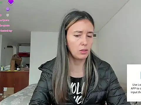 Snapshot of zoe_jeane_beker chatting on June 5, 2026, 8:47 pm zoe jeane beker online show from June 5, 2026, 8:47 pm