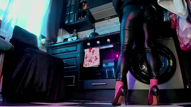 Snapshot of astarrot chatting on March 4, 2025, 7:51 am astarrot online show from March 4, 2025, 7:51 am