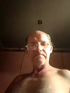 Snapshot of oksana722 chatting on November 15, 2025, 6:28 am oksana722 online show from November 15, 2025, 6:28 am