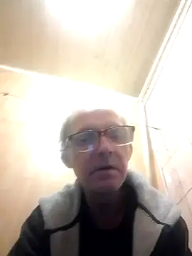 Snapshot of oksana722 chatting on October 18, 2025, 3:47 pm oksana722 online show from October 18, 2025, 3:47 pm