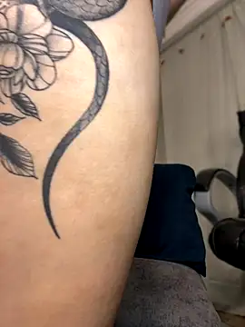 Snapshot of kaoticblue_ chatting on December 4, 2025, 11:26 pm kaoticblue online show from December 4, 2025, 11:26 pm