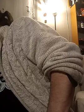 Snapshot of teekoine1 chatting on November 18, 2025, 2:27 am teekoine1 online show from November 18, 2025, 2:27 am