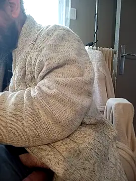 Snapshot of teekoine1 chatting on October 19, 2025, 10:51 am teekoine1 online show from October 19, 2025, 10:51 am