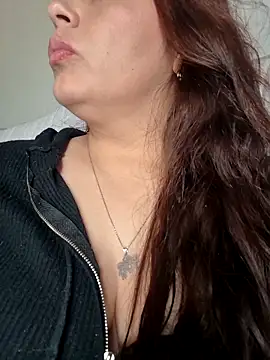 Snapshot of seherlatin chatting on April 15, 2026, 7:58 pm seherlatin online show from April 15, 2026, 7:58 pm