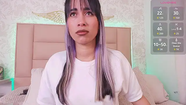 Snapshot of monserrat_towers chatting on November 20, 2025, 12:50 pm monserrat towers online show from November 20, 2025, 12:50 pm