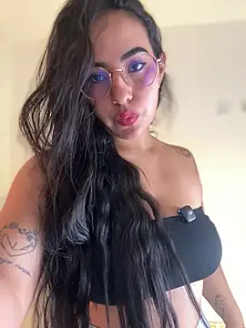 anniesweet02 online show from February 17, 2026, 12:57 pm