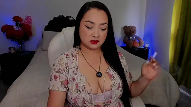 Snapshot of emilydolshe2 chatting on February 11, 2026, 2:06 pm emilydolshe2 online show from February 11, 2026, 2:06 pm