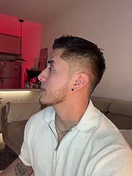 Chriskyle  online show from March 12, 2025, 11:12 pm