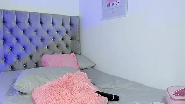 Snapshot of MafeOlimpo chatting on November 19, 2025, 9:59 pm MafeOlimpo online show from November 19, 2025, 9:59 pm