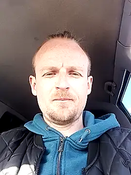 Snapshot of Happy_Michal chatting on May 5, 2026, 8:39 am Happy Michal online show from May 5, 2026, 8:39 am