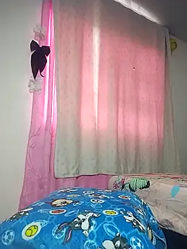 Snapshot of KATYGONZALEZ chatting on November 9, 2025, 7:18 pm KATYGONZALEZ online show from November 9, 2025, 7:18 pm