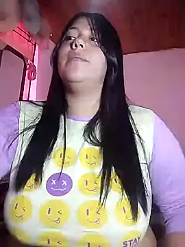 KATYGONZALEZ online show from June 15, 2026, 2:50 pm