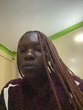 Snapshot of _BLVCKGIRL_SHERIF chatting on October 21, 2025, 9:03 pm BLVCKGIRL SHERIF online show from October 21, 2025, 9:03 pm