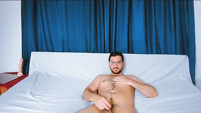 Snapshot of _Araboys_ chatting on November 28, 2025, 5:51 am Araboys online show from November 28, 2025, 5:51 am