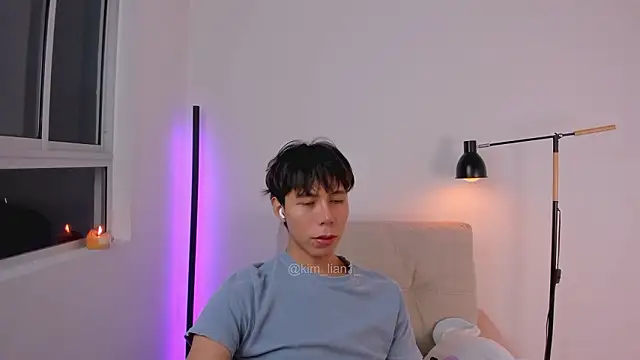 kim lian21 online show from February 22, 2026, 11:01 am