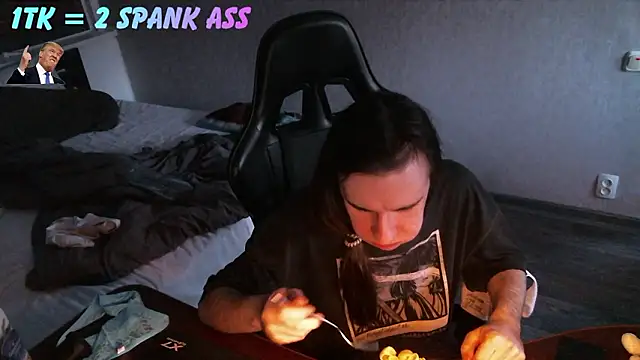 izilizi 23 online show from March 4, 2026, 3:20 pm