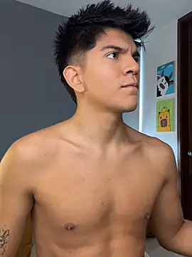 Snapshot of santiago_01 chatting on July 9, 2026, 7:57 pm santiago 01 online show from July 9, 2026, 7:57 pm