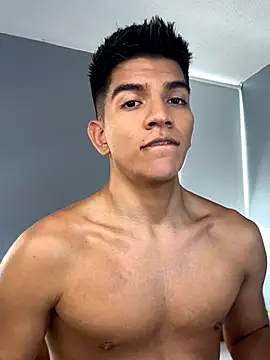 santiago 01 online show from October 21, 2025, 7:02 pm