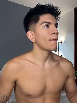 santiago 01 online show from December 19, 2025, 10:23 pm