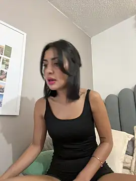 romma95 online show from February 26, 2025, 3:54 pm