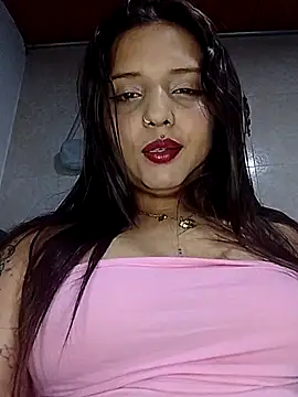 Lucy annet online show from October 10, 2025, 7:36 pm