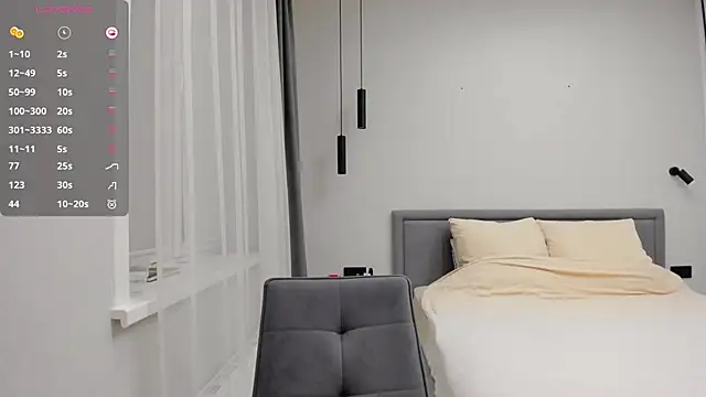 xxnadya online show from December 19, 2025, 1:46 pm